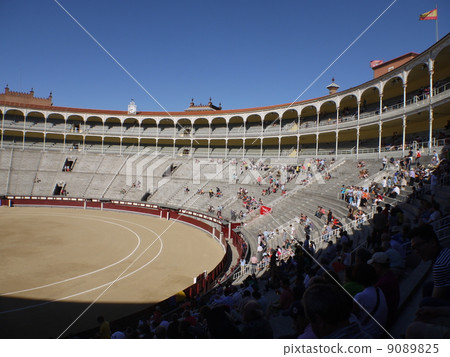 Las Ventas bullring place 9089825