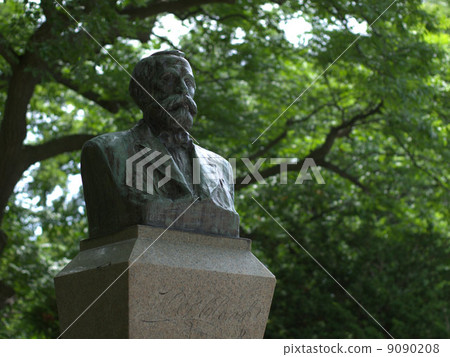 北海道大學的克拉克雕像 北海道大學的克拉克雕像 9090208