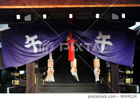 Shimogamo Shrine的公司 9094224