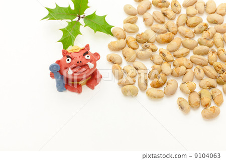 Setsubun lucky beans and a cute red ogre 9104063