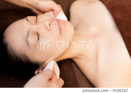 Facial beauty sponge wipe 9106187