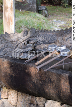 深秋後藤山竹寺清水建築四國天球第88位第30個第一個出生地 9106693