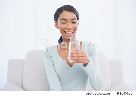 9108465