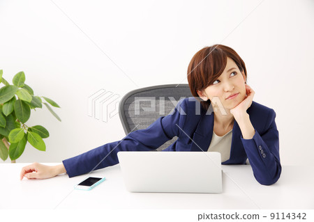 Business woman Business woman 9114342