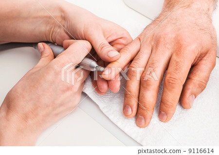 Manicure man 9116614