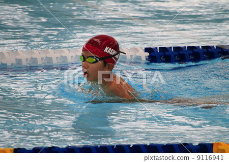 Breaststroke 9116941
