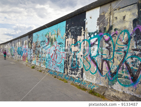 Berlin wall 9133487