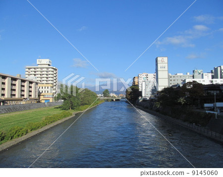 Morioka City Kitakami River and Iwateyama 9145060