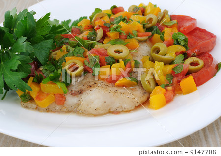 Pieces of fish steamed vegetables under Pieces of fish steamed vegetables under 9147708