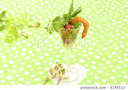 A salad 9148512