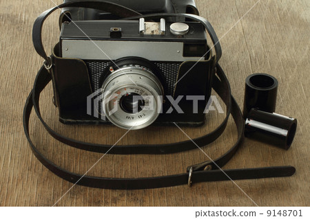 Old camera . 9148701