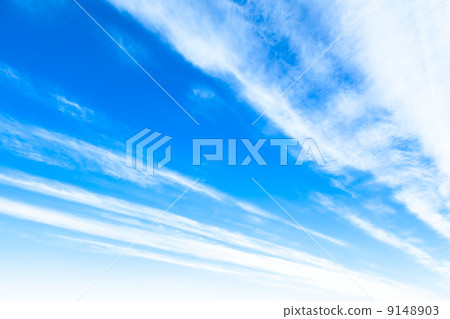 條紋的雲 9148903