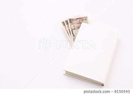 Money put between books Money put between books 9150343
