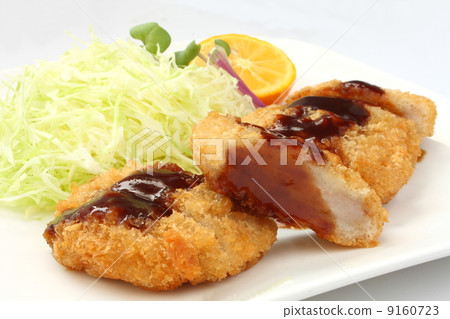 豬肉炸肉排豬肉炸肉排豬肉炸肉排日本人白色背景 豬肉炸肉排豬肉炸肉排豬肉炸肉排日本人白色背景 9160723