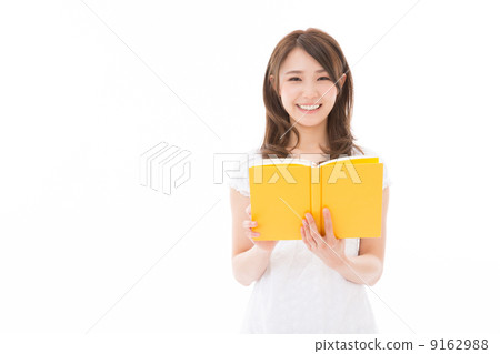 讀一本書的女人 讀一本書的女人 9162988