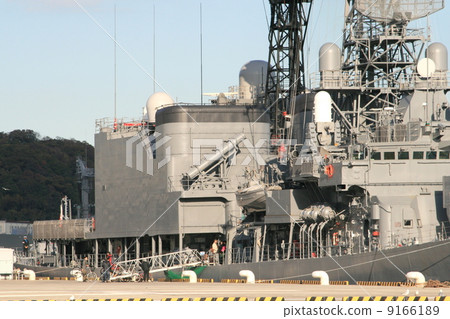 Entrance scenery of escort ship "Yuugiri" Entrance scenery of escort ship "Yuugiri" 9166189