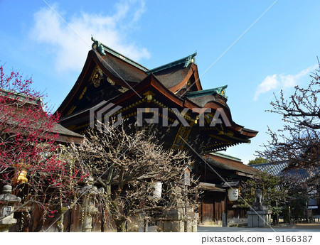 Kitano Tenman-gu, Sankomon and Ume 9166387