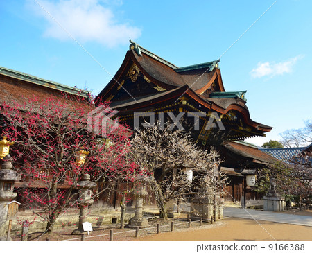 Kitano Tenman-gu, Sankomon and Ume 9166388