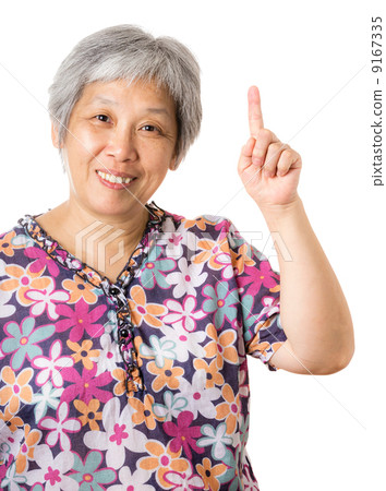 Asian old woman pointing up Asian old woman pointing up 9167335