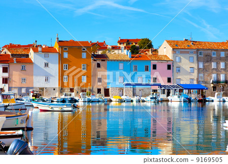 old Istrian town in Novigrad, Croatia. 9169505