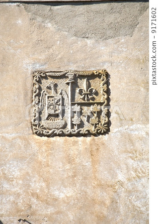 shield at miranda street 9171602