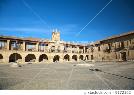 santo domingo square 9172362