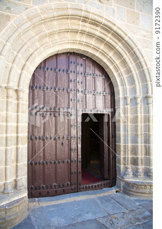 open ancient arch wood door open ancient arch wood door 9172390