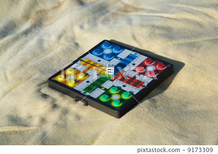 Parcheesi Parcheesi 9173309