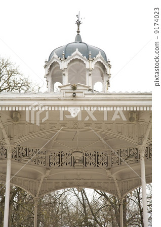 detail of kiosk 9174023