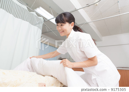 Medical scene 9175305