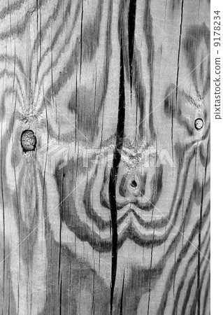 Cracked wood texture with natural pattern. Cracked wood texture with natural pattern. 9178234
