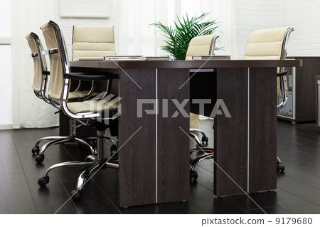 table in a modern office 9179680