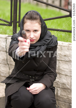 woman with gun woman with gun 9182660