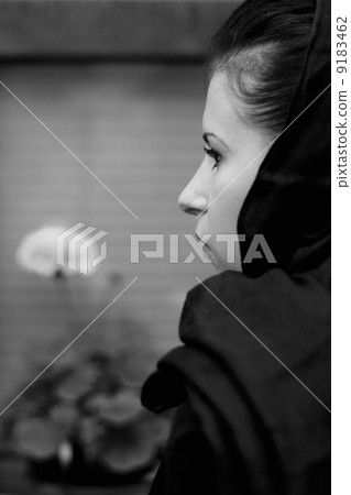 inconsolable widow inconsolable widow 9183462