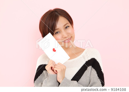 給一封信的女人 給一封信的女人 9184108