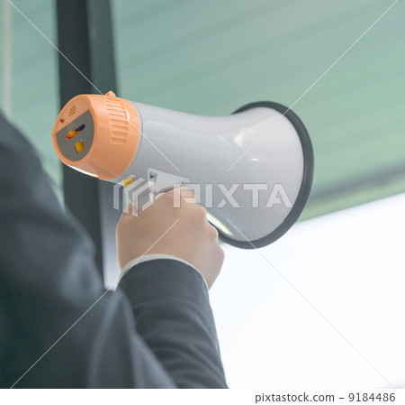 Business people calling out using megaphones Business people calling out using megaphones 9184486
