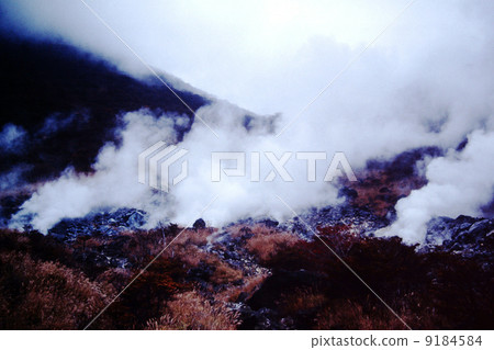 Hot spring Hot spring 9184584