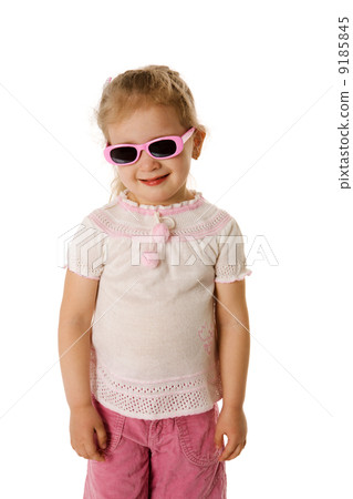 Girl wearing sunglasses 9185845