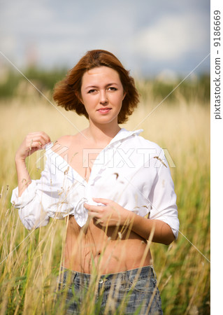 Relaxed woman Relaxed woman 9186669