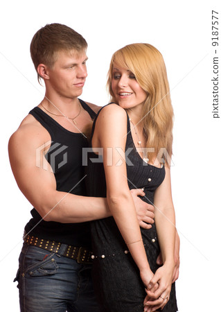 beautiful couple 9187577