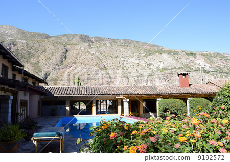 88870 Urubamba 88870 Urubamba 9192572