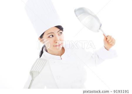 一個女人用煎鍋 9193191