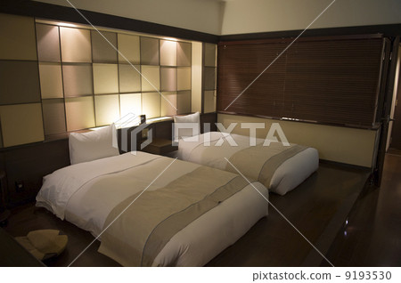 Bedroom (luxury hotel) 9193530