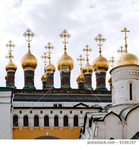 Chuches of Terem Palace in Moscow 9198197