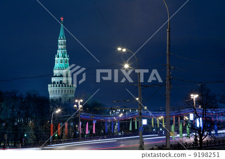 Vodovzvodnaya Tower of Moscow Kremlin at night 9198251