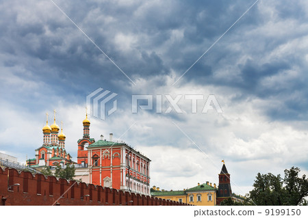 rain clouds over the Kremlin 9199150