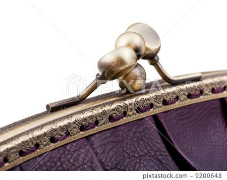 closed brass clutches of retro stile handbag 9200648
