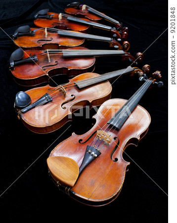 six violins with black background six violins with black background 9201848
