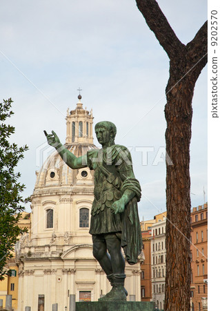 bronze statue of emperor 9202570