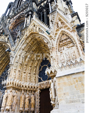 Entrance in Notre-Dame Cathedral in Reims, France Entrance in Notre-Dame Cathedral in Reims, France 9203017